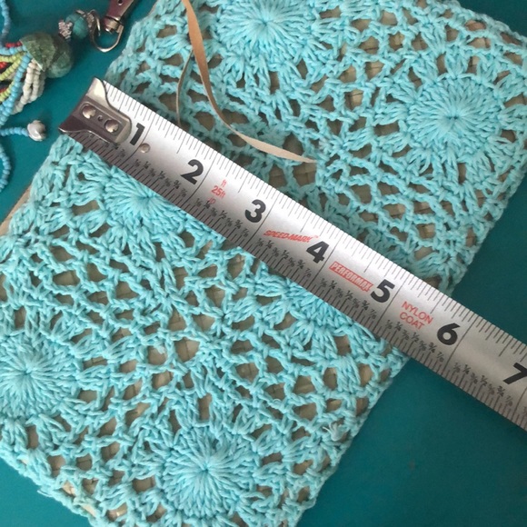 Bohemian Crocheted Clutch w:Beaded & shell tassel - Picture 5 of 5